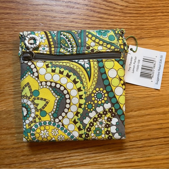 Vera Bradley tiny traveller in lemon parfait - Picture 4 of 4